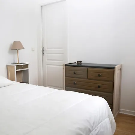 3 Pieces Апартаменты *