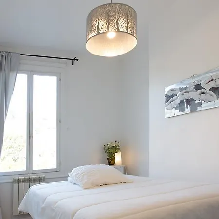 Апартаменты 3 Pieces *